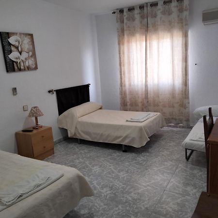 Hostal Restaurante El Labrador Talavera de la Reina Kültér fotó